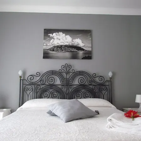 Il Cappero Bed & Breakfast *